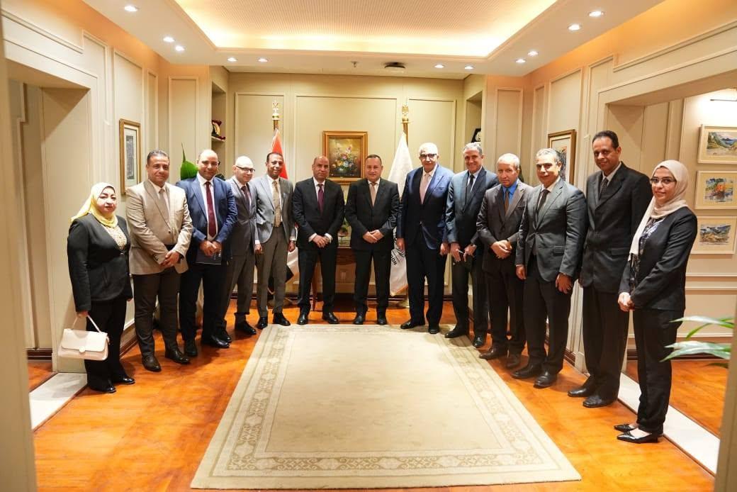 Side of the meeting