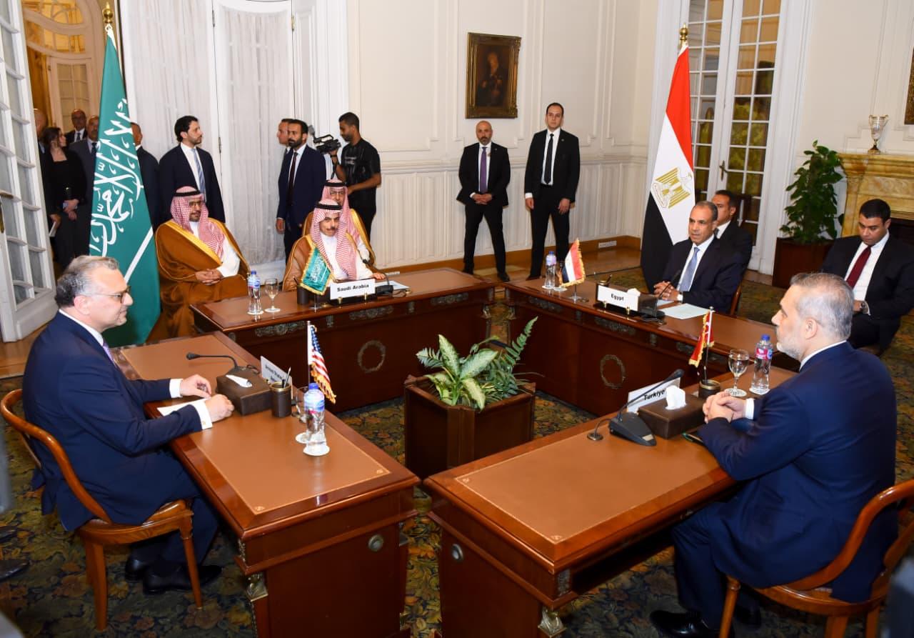Minister of Foreign Affairs holds a quadripartite meeting with his Saudi and Turkish counterparts and Trump advisor