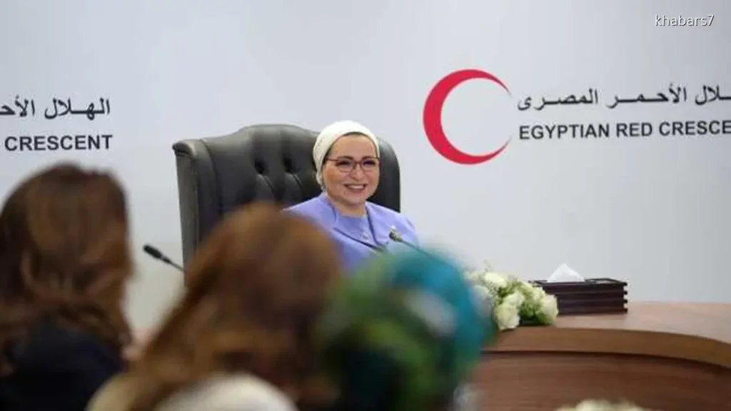 Entissar El Sisi Praises Egyptian Red Crescent Volunteers’ Humanitarian Efforts