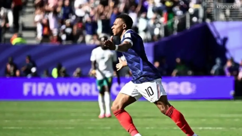 Kylian Mbappé Ignites World Cup Scoring Race with Brace Against Senegal