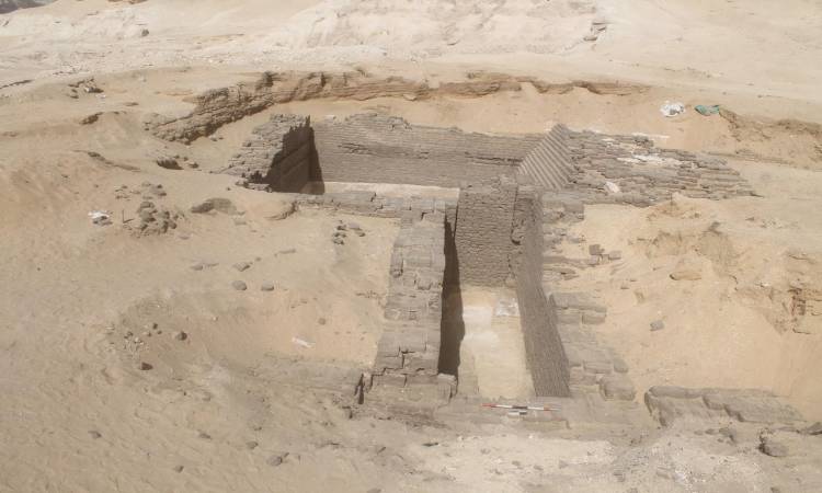 Discoveries in Minya