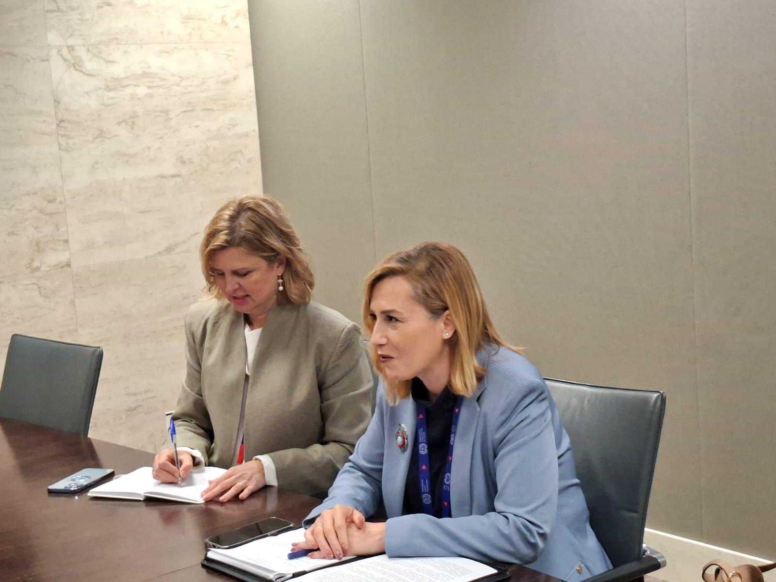 Meeting Images