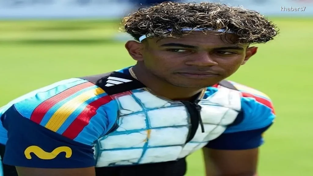 Spain’s Players Don Special Jackets Ahead of World Cup Matches