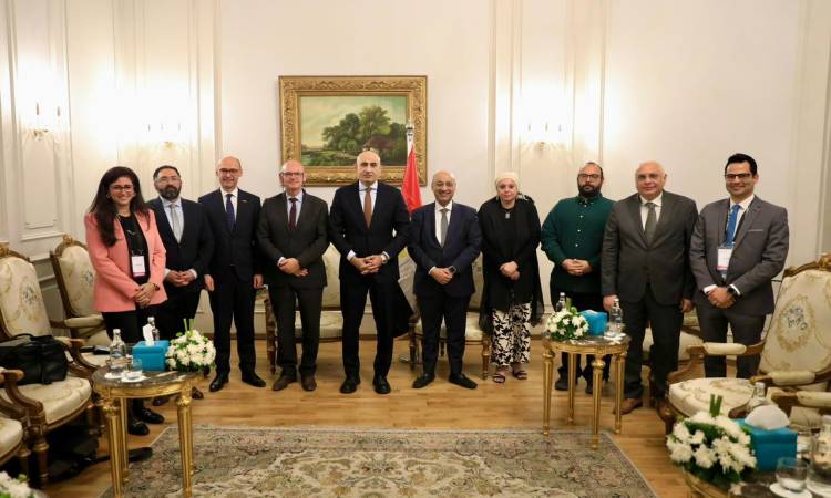 Meeting of the Minister of Education with a German delegation at the Mediterranean Education Forum