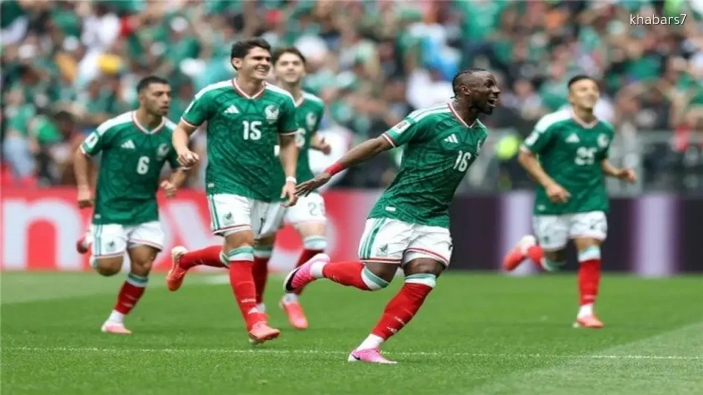 Mexico Leads South Africa 1-0 at Half-Time in 2026 World Cup Opener