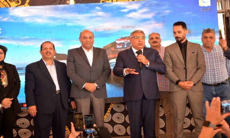 Daqahlia Governor Monitoring Educational Caravans