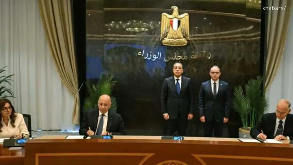 Egypt’s Prime Minister Oversees Transfer Agreement for ‘Watania’ Fuel Stations