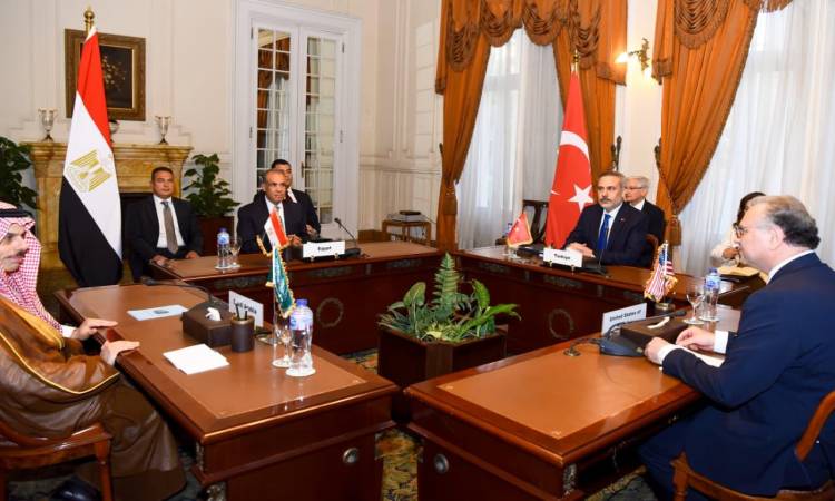 Minister of Foreign Affairs holds a quadripartite meeting with his Saudi and Turkish counterparts and Trump advisor