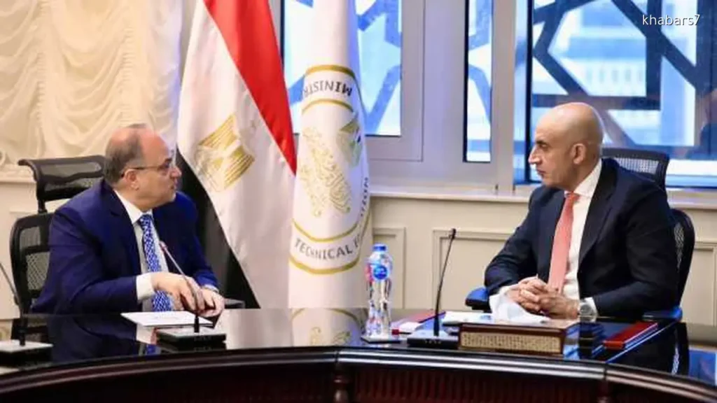 Education Minister Discusses Training Technical Staff for Pharmaceutical Schools