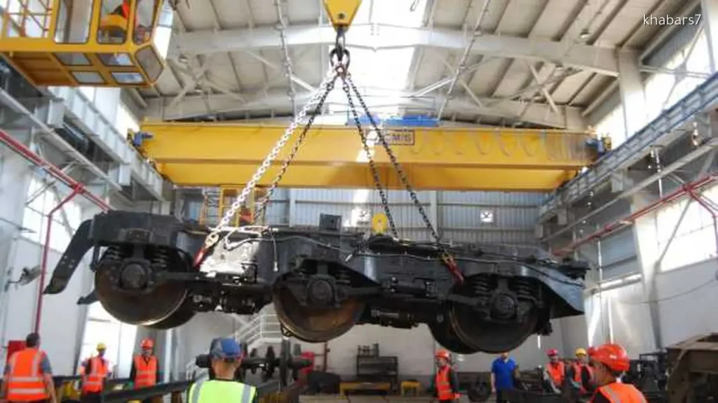 Minister Emphasizes Local Manufacturing of Train Spare Parts with Required Quality