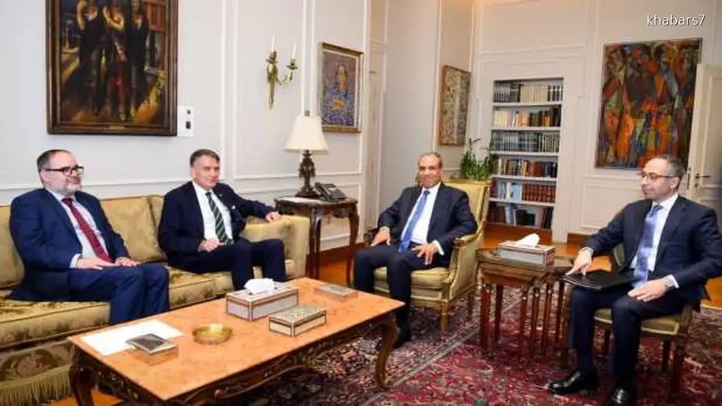 Egypt’s Foreign Minister Reaffirms Support for UNRWA’s Role in Palestinian Refugee Aid