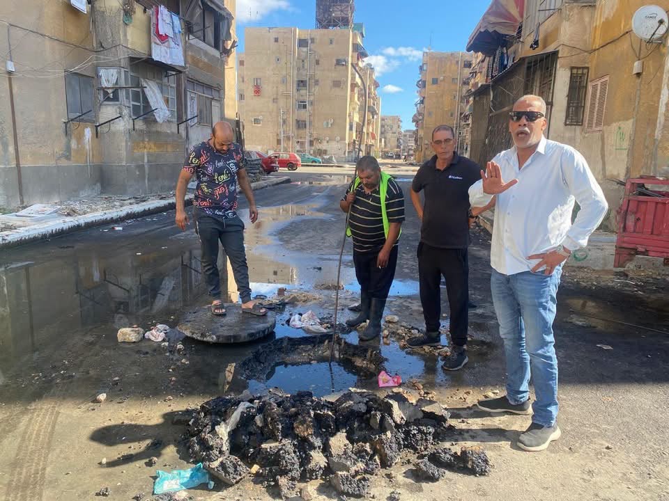 أحياء بورسعيد تواصل حملات الانضباط ورفع كفاءة الشوارع أحياء بورسعيد تواصل حملات الانضباط ورفع كفاءة الشوارع