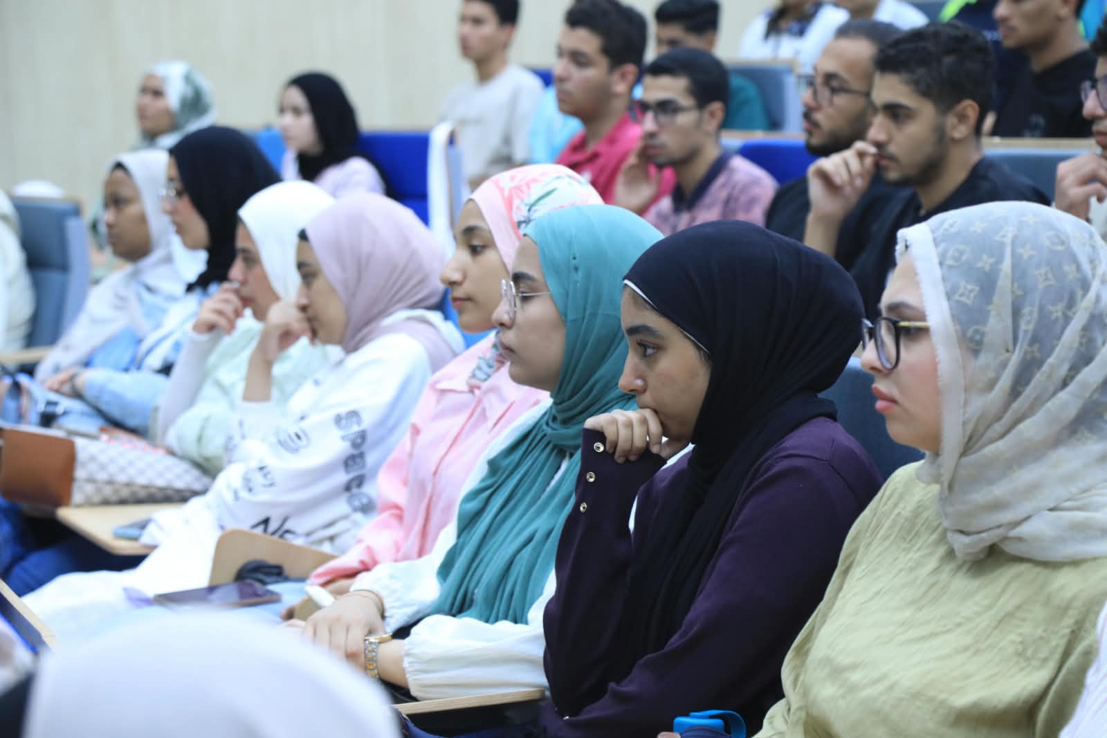 أمين البحوث الإسلامية لطلاب الجلالة الوعي الديني يحمي المجتمع