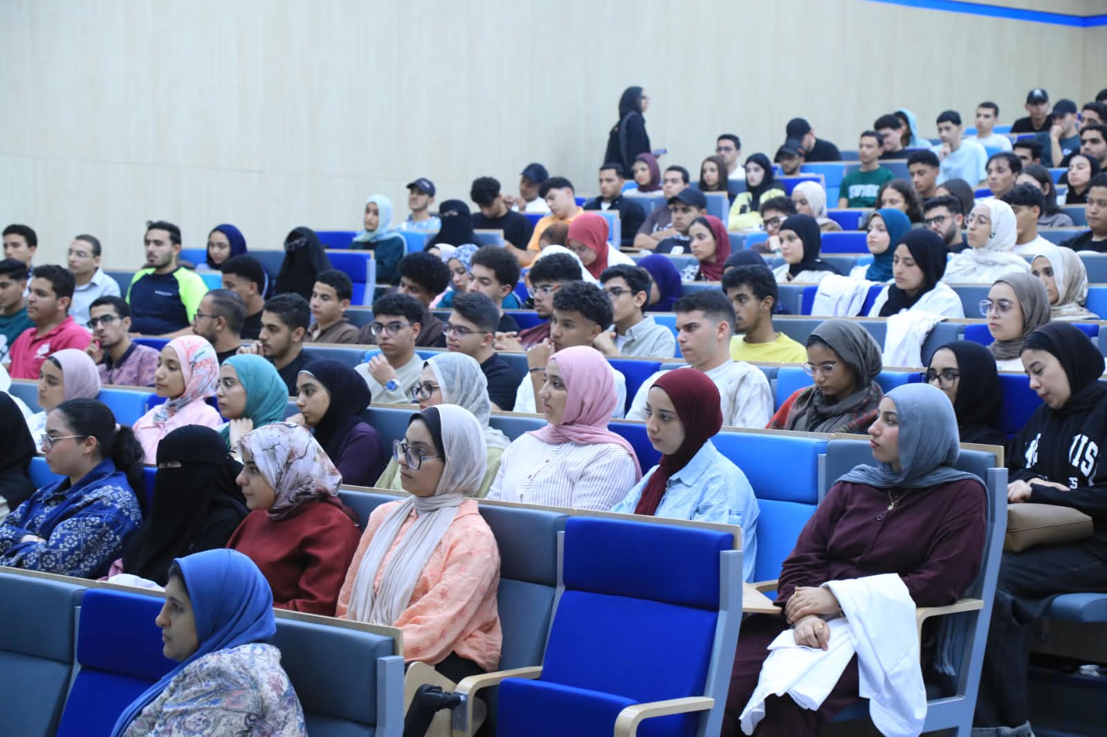 أمين البحوث الإسلامية لطلاب الجلالة الوعي الديني يحمي المجتمع
