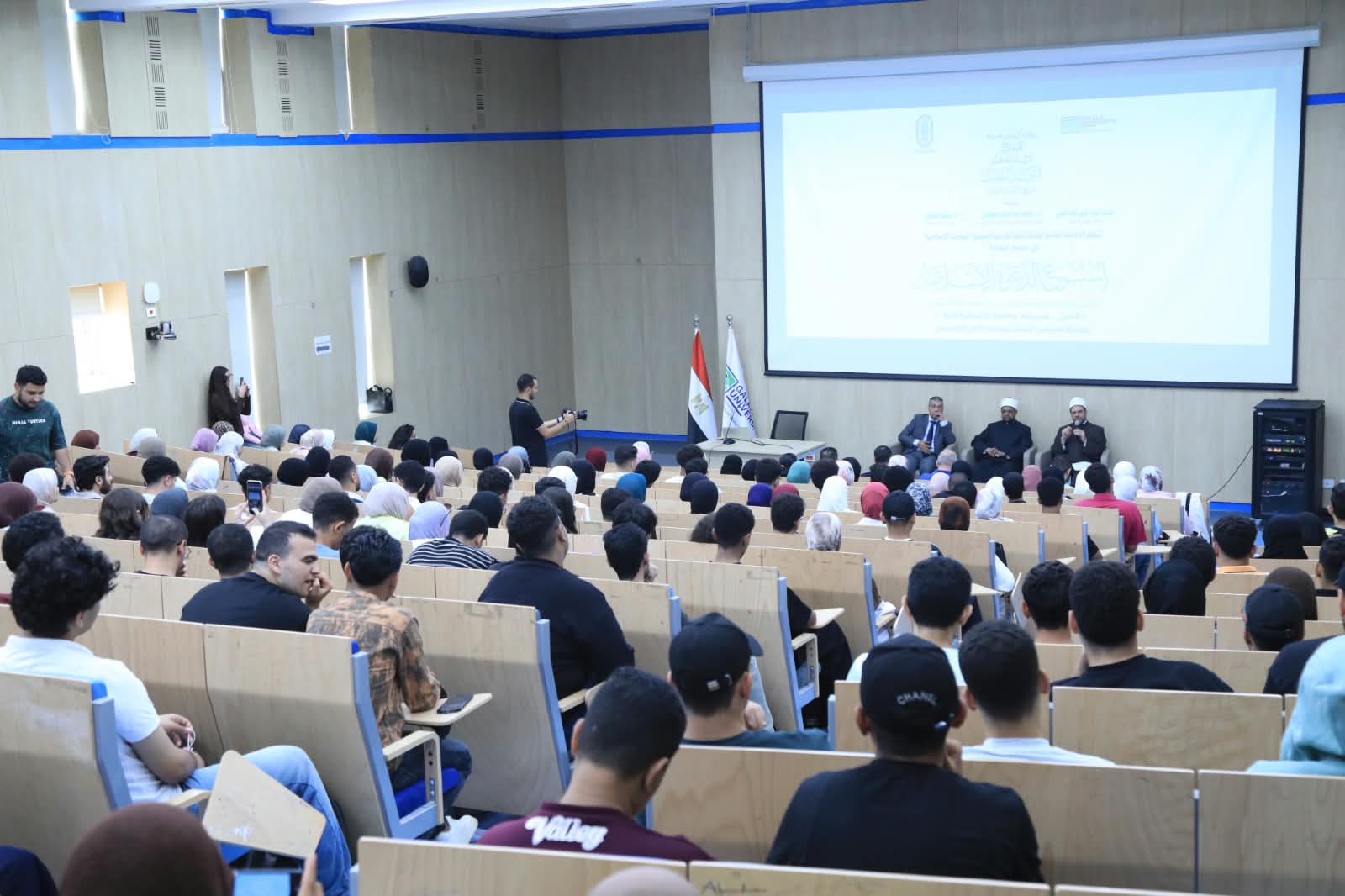 أمين البحوث الإسلامية لطلاب الجلالة الوعي الديني يحمي المجتمع