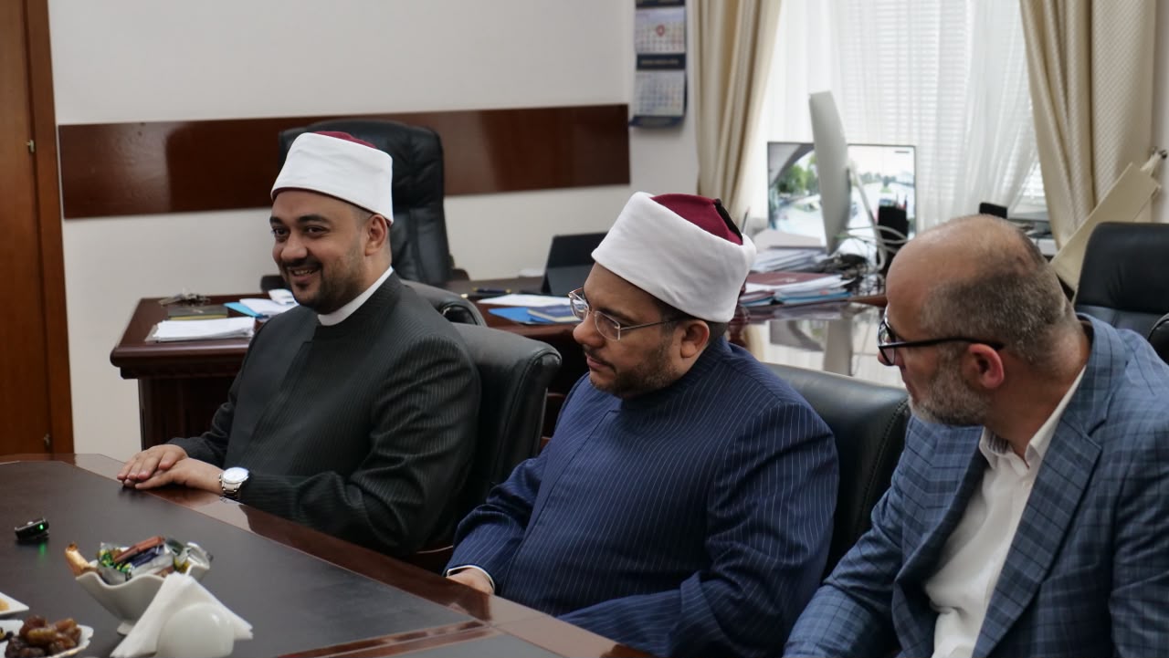 أمين عام الأعلى للشئون الإسلامية يشارك بمنتدى الحوار بداغستان أمين عام الأعلى للشئون الإسلامية يشارك بمنتدى الحوار بداغستان