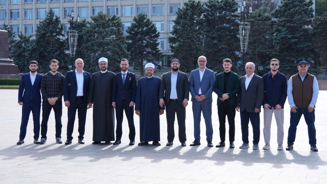 أمين عام الأعلى للشئون الإسلامية يشارك بمنتدى الحوار بداغستان أمين عام الأعلى للشئون الإسلامية يشارك بمنتدى الحوار بداغستان