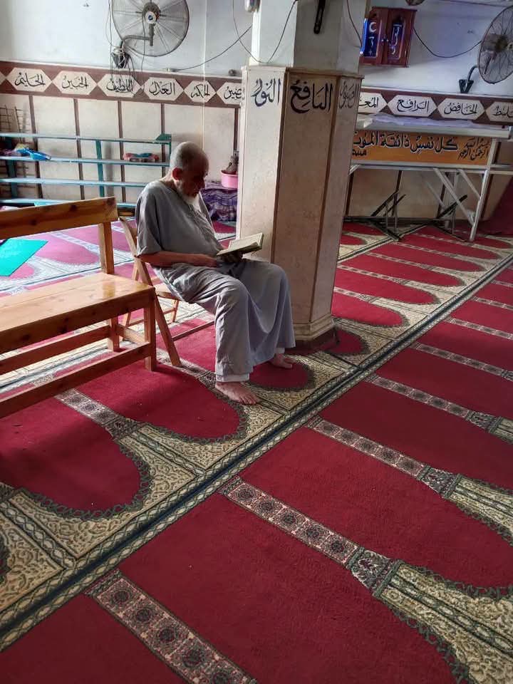 أهالي كفر ديما بالغربية يشيعون جثمان الأم ضحية نجلها