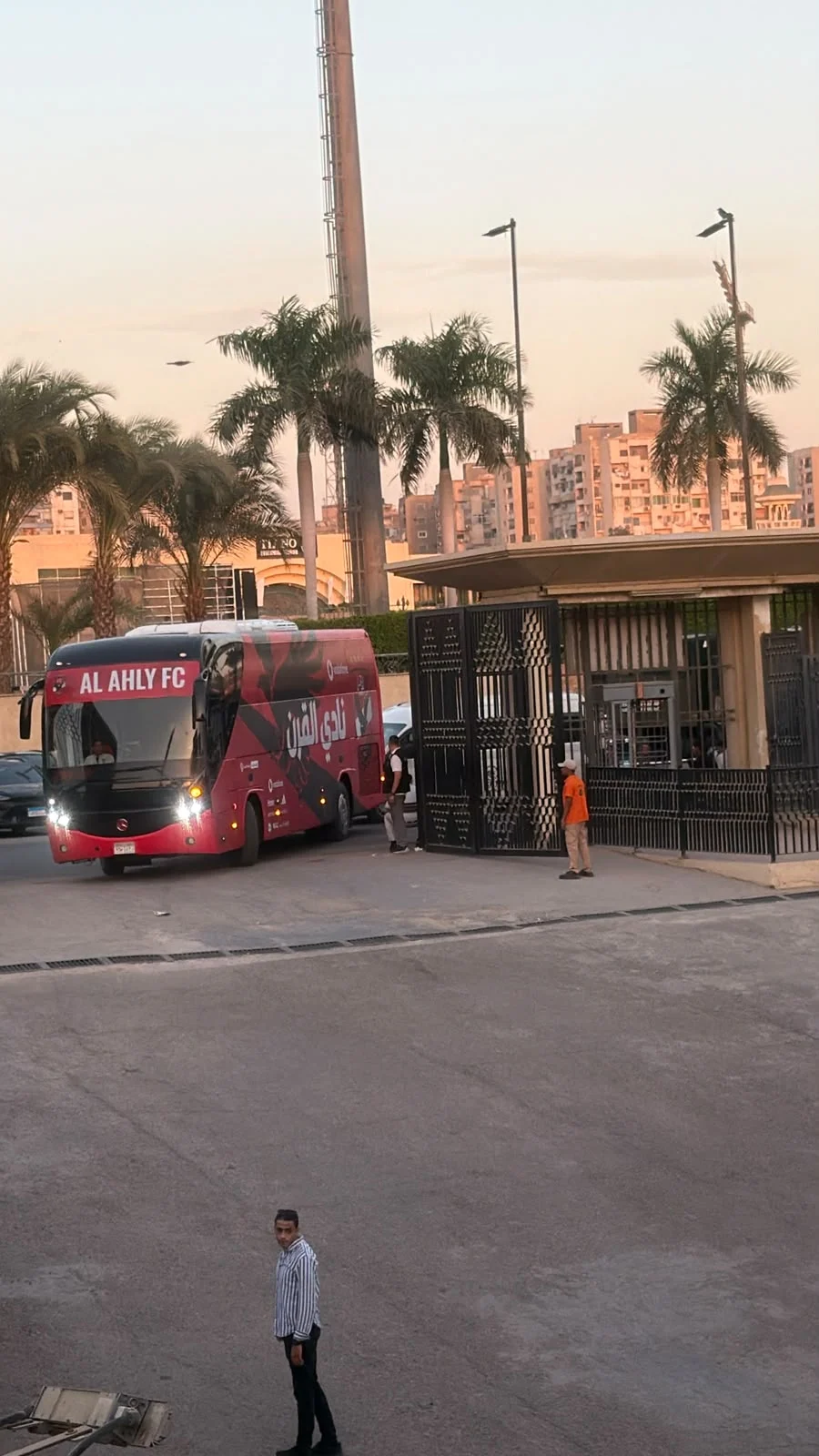 وصول الاهلي ستاد القاهرة