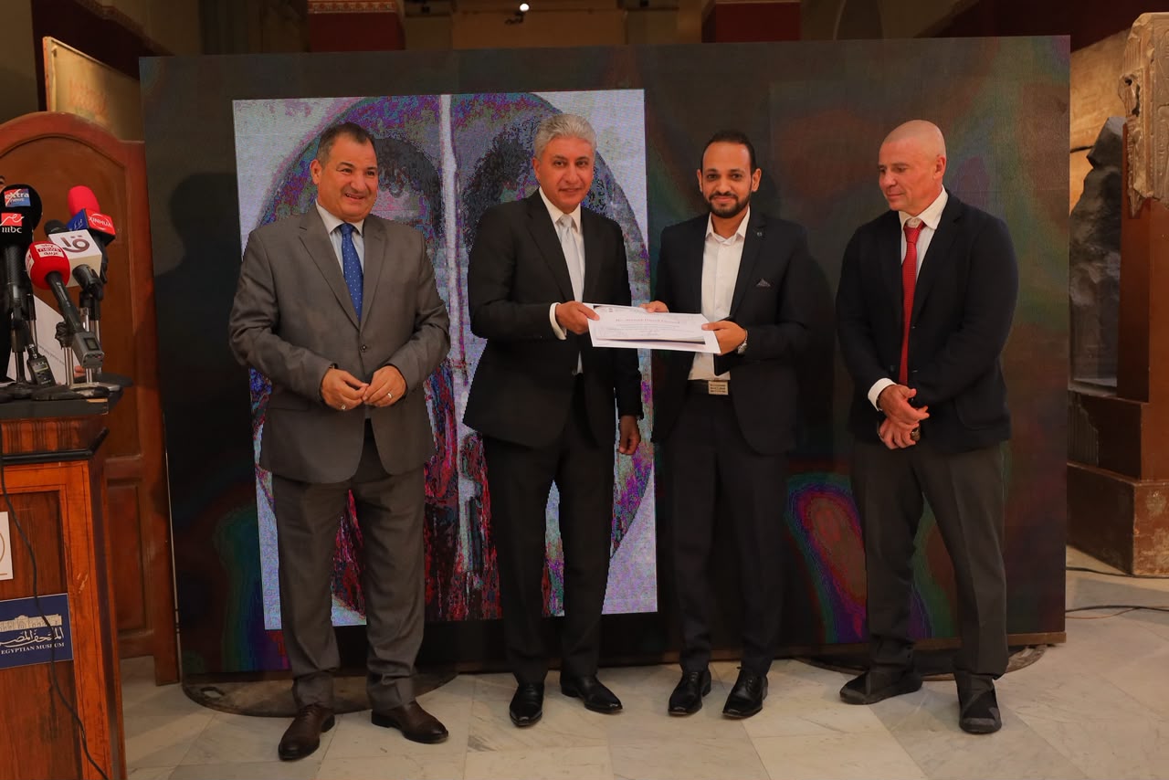 الانتهاء من ترميم لوحة الأخوين تمهيدًا لعرضها في روما الانتهاء من ترميم لوحة الأخوين تمهيدًا لعرضها في روما