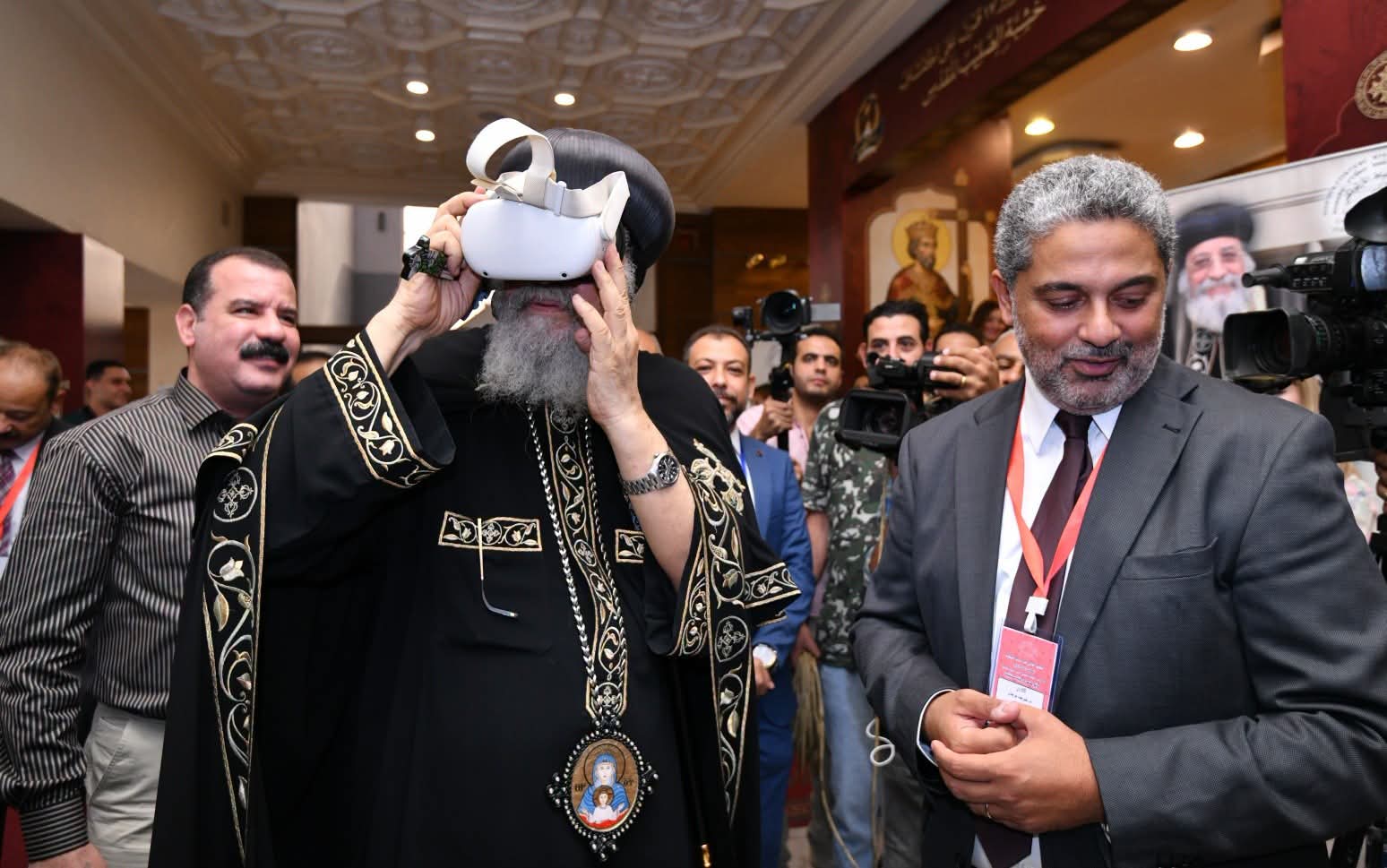 البابا تواضروس يفتتح المؤتمر العلمي الرابع للدراسات القبطية البابا تواضروس يفتتح المؤتمر العلمي الرابع للدراسات القبطية