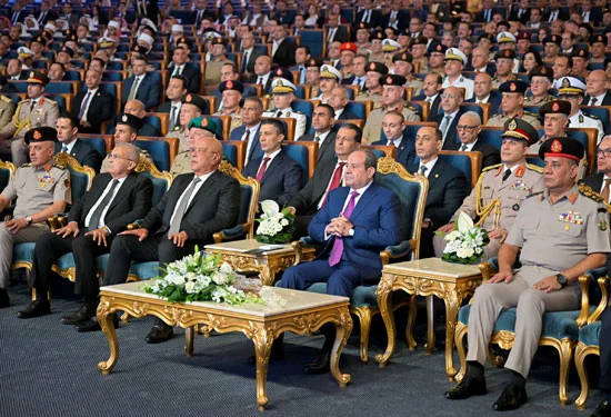الرئيس السيسى خلال الندوة التثقيفية للقوات المسلحة الرئيس السيسى خلال الندوة التثقيفية للقوات المسلحة