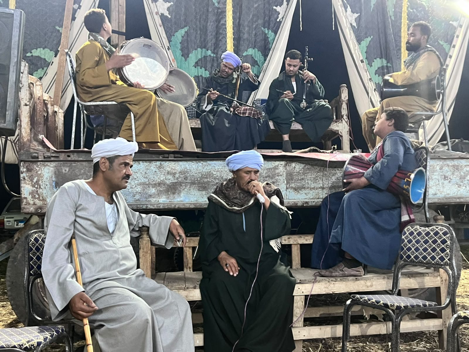 غناء السيرة والموال في حفلات الزفاف بقنا