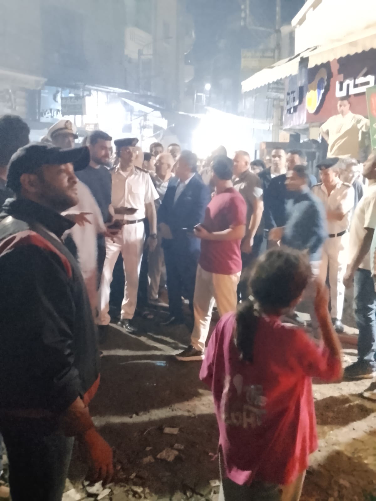 السيطرة على حريق بسوق كفر البدماص في الدقهلية السيطرة على حريق بسوق كفر البدماص في الدقهلية