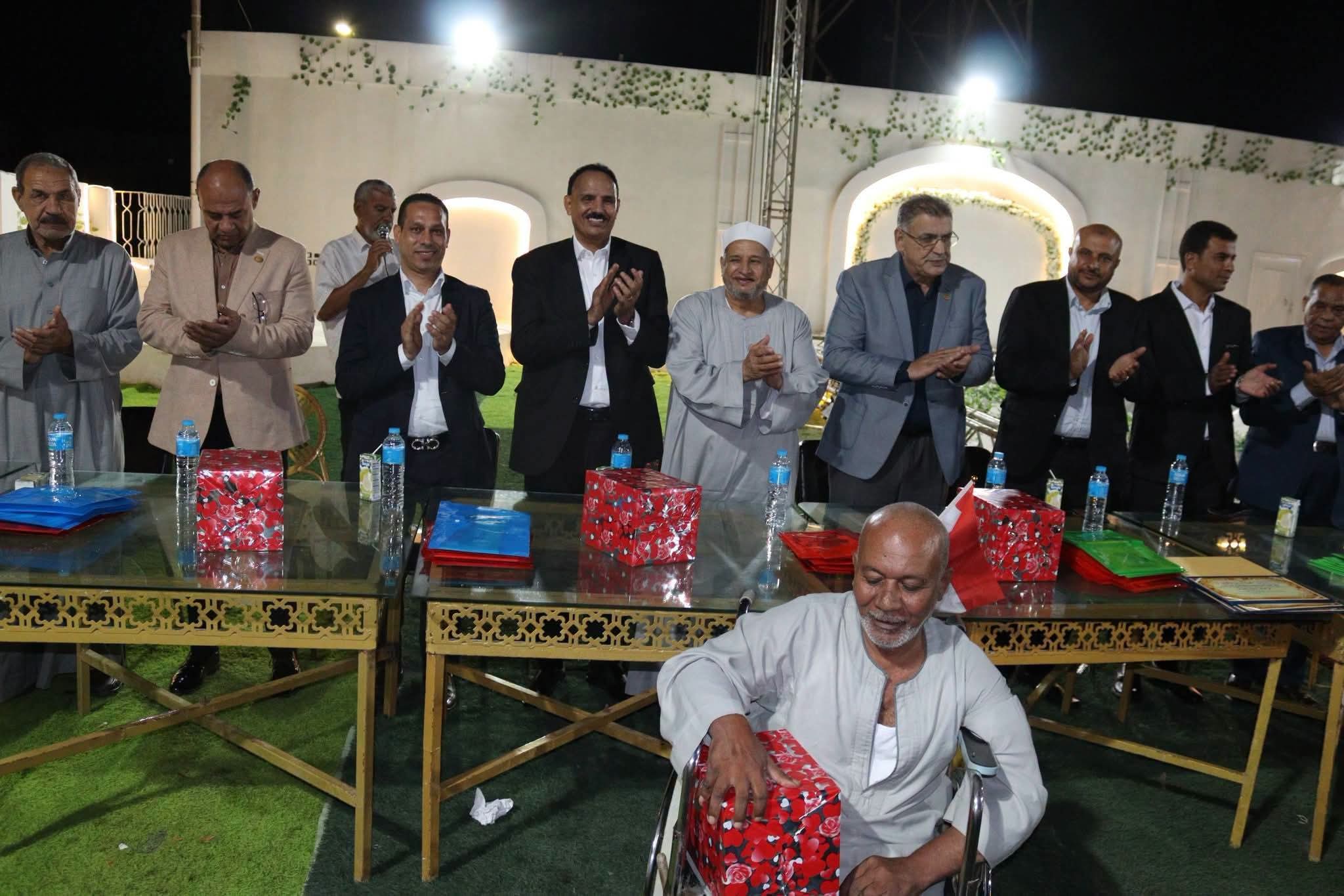 النائب سيد عبد الجليل يشارك في احتفالية فنارة بذكرى أكتوبر النائب سيد عبد الجليل يشارك في احتفالية فنارة بذكرى أكتوبر