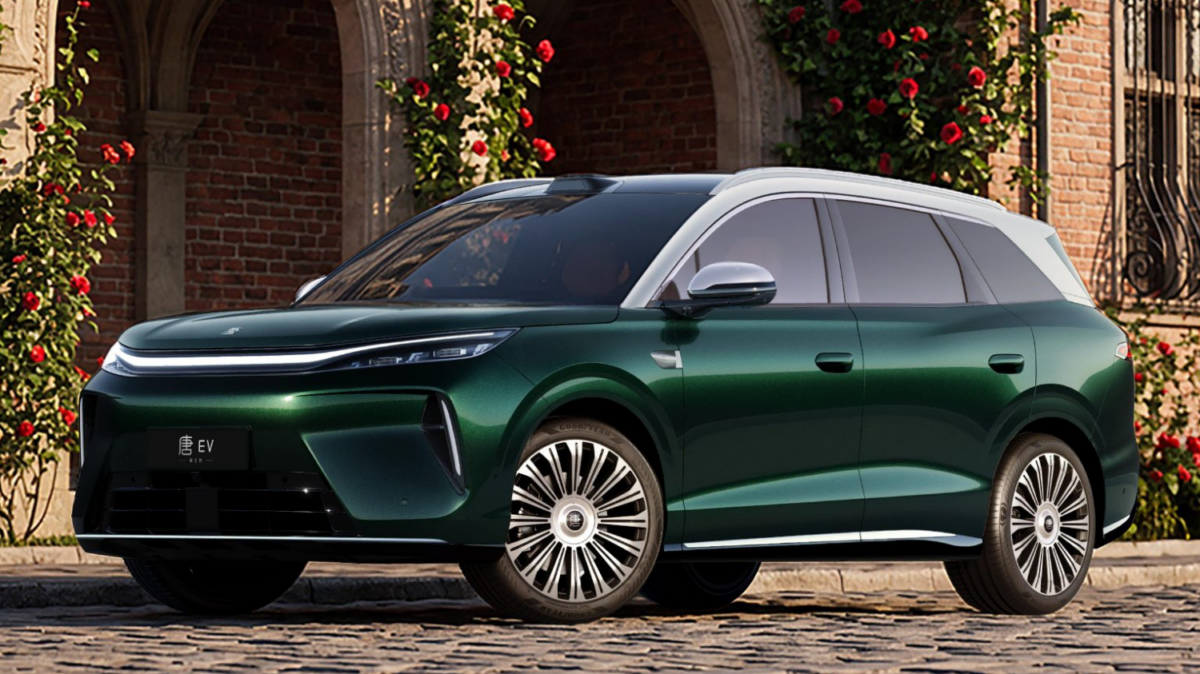 بي واي دي Tang EV الجديدة بمدى 850 كم بي واي دي Tang EV الجديدة بمدى 850 كم
