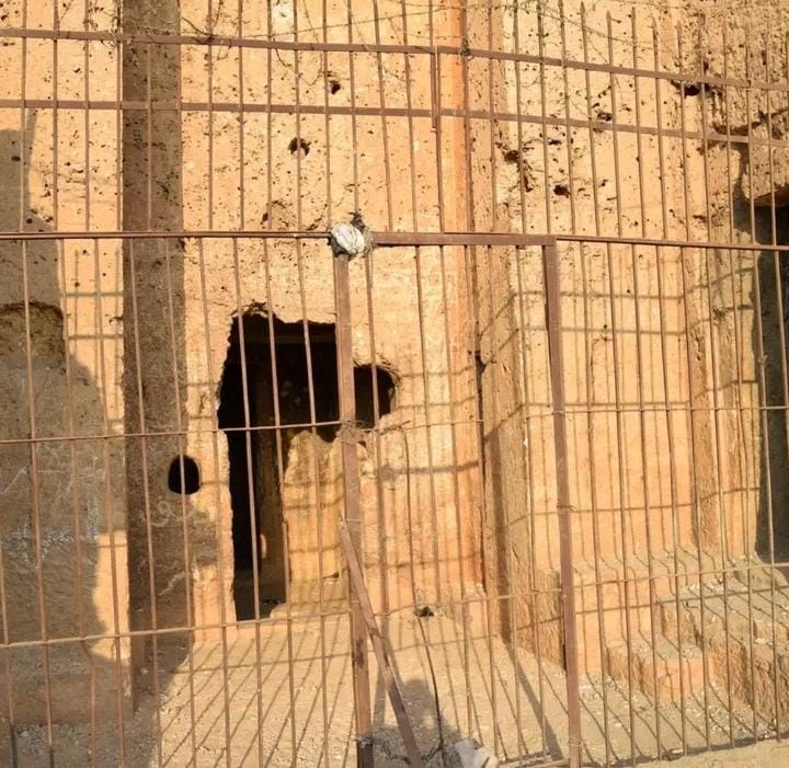 بيت البِنَيّة في سوهاج باب غامض تحرسه الأساطير بيت البِنَيّة في سوهاج باب غامض تحرسه الأساطير