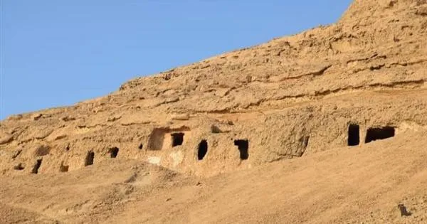 بيت البِنَيّة في سوهاج باب غامض تحرسه الأساطير بيت البِنَيّة في سوهاج باب غامض تحرسه الأساطير