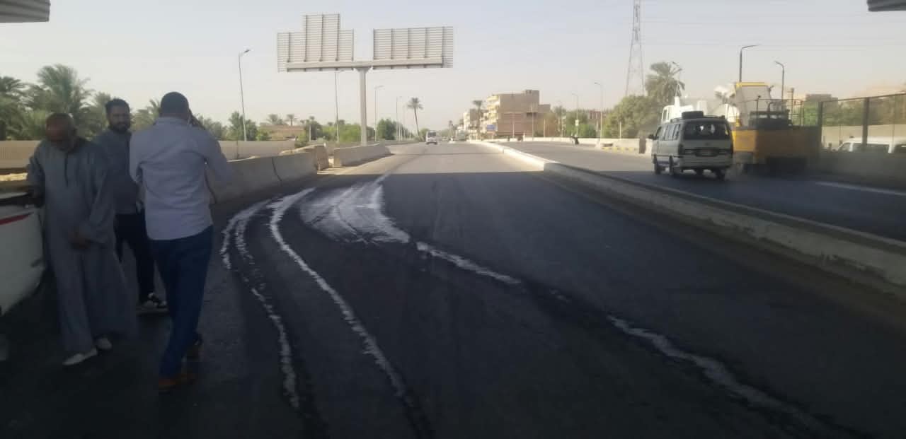 حملات مكثفة بالقرنة لرفع كفاءة الطرق والإنارة حملات مكثفة بالقرنة لرفع كفاءة الطرق والإنارة
