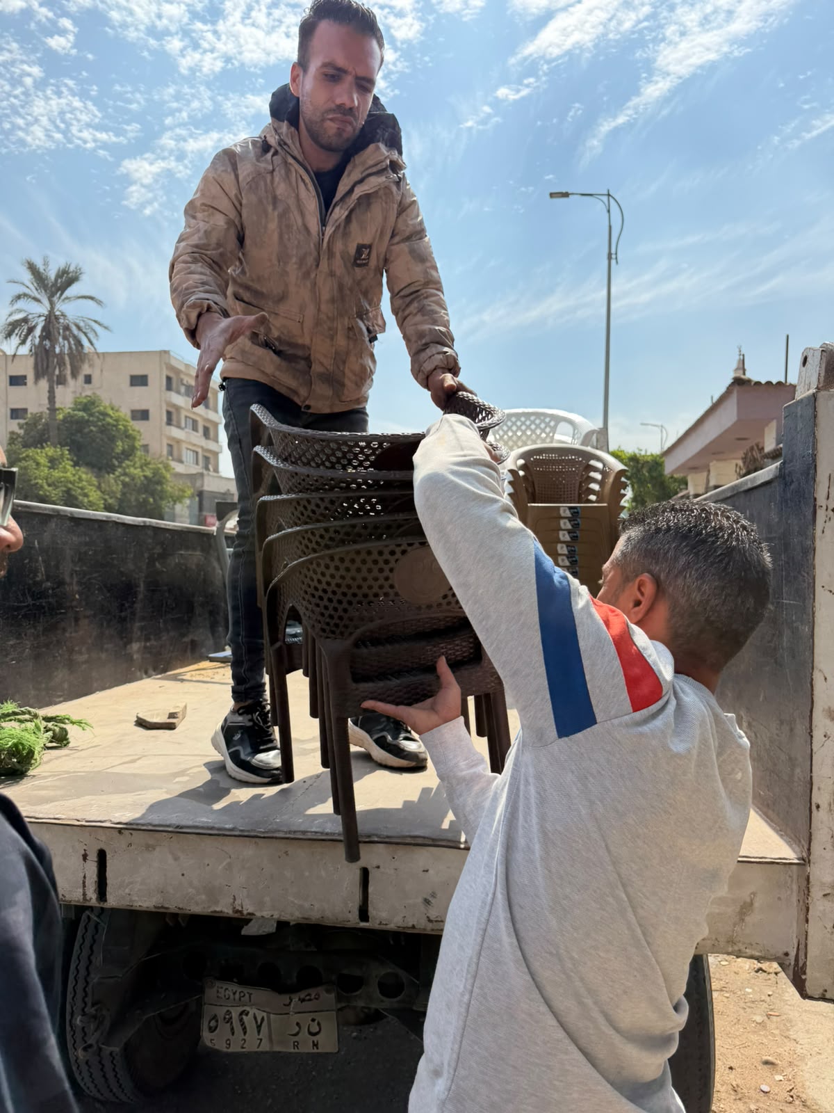 حي الهرم يصادر محتويات مدرسة وبيتش باجي بالمنصورية وكفر الجبل حي الهرم يصادر محتويات مدرسة وبيتش باجي بالمنصورية وكفر الجبل