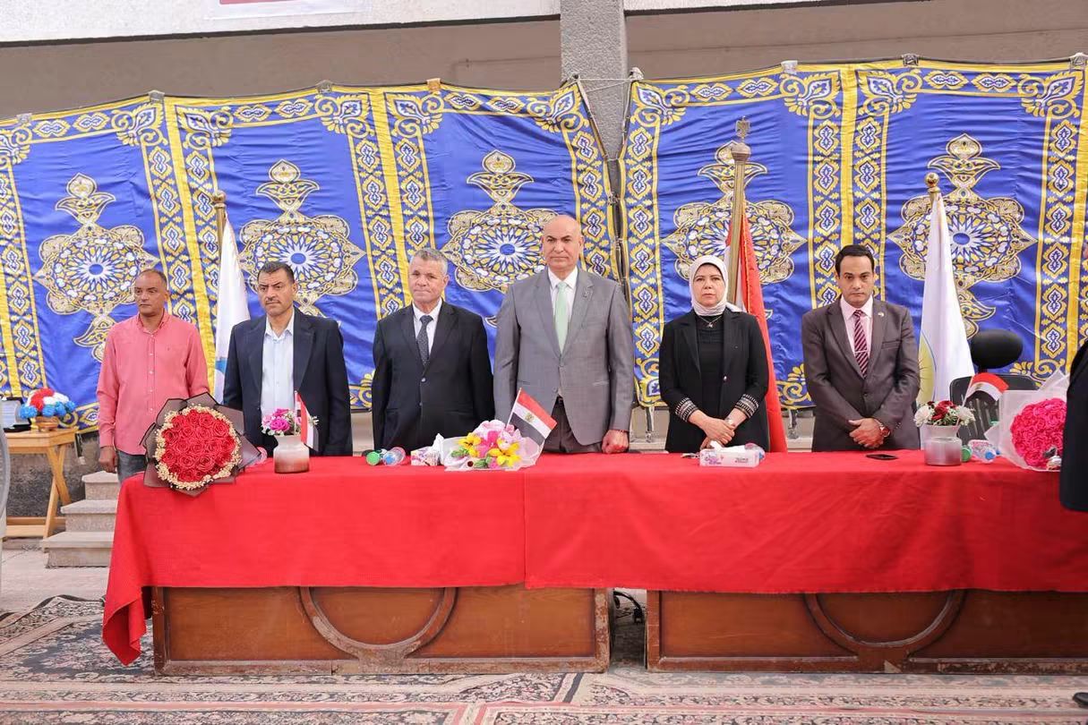 رئيس جامعة مدينة السادات يشهد احتفالية كلية التربية بأكتوبر رئيس جامعة مدينة السادات يشهد احتفالية كلية التربية بأكتوبر