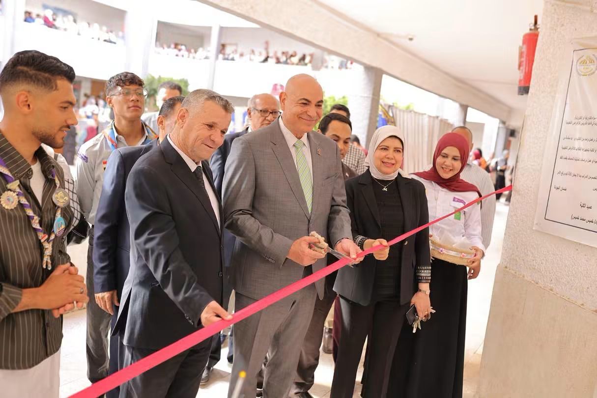 رئيس جامعة مدينة السادات يشهد احتفالية كلية التربية بأكتوبر رئيس جامعة مدينة السادات يشهد احتفالية كلية التربية بأكتوبر