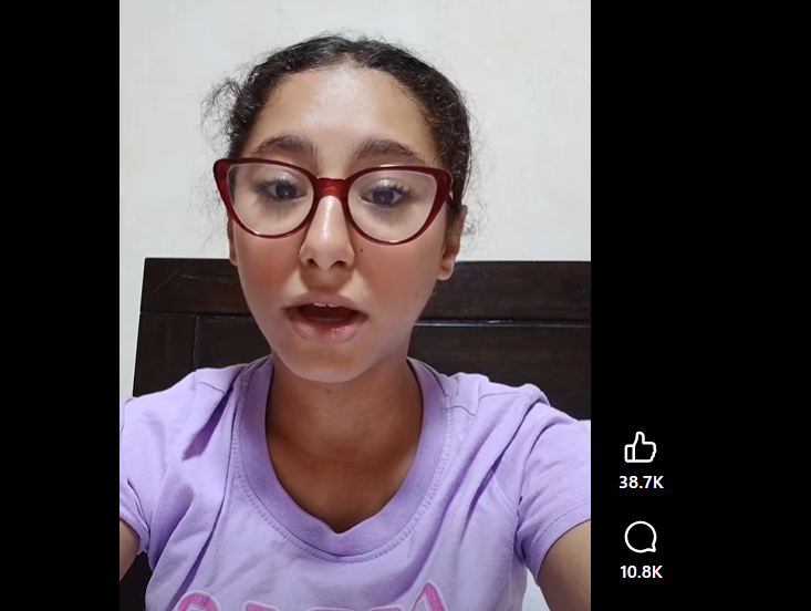 طالبة بالصف الثاني الإعدادي تستغيث بسبب مرض السكر