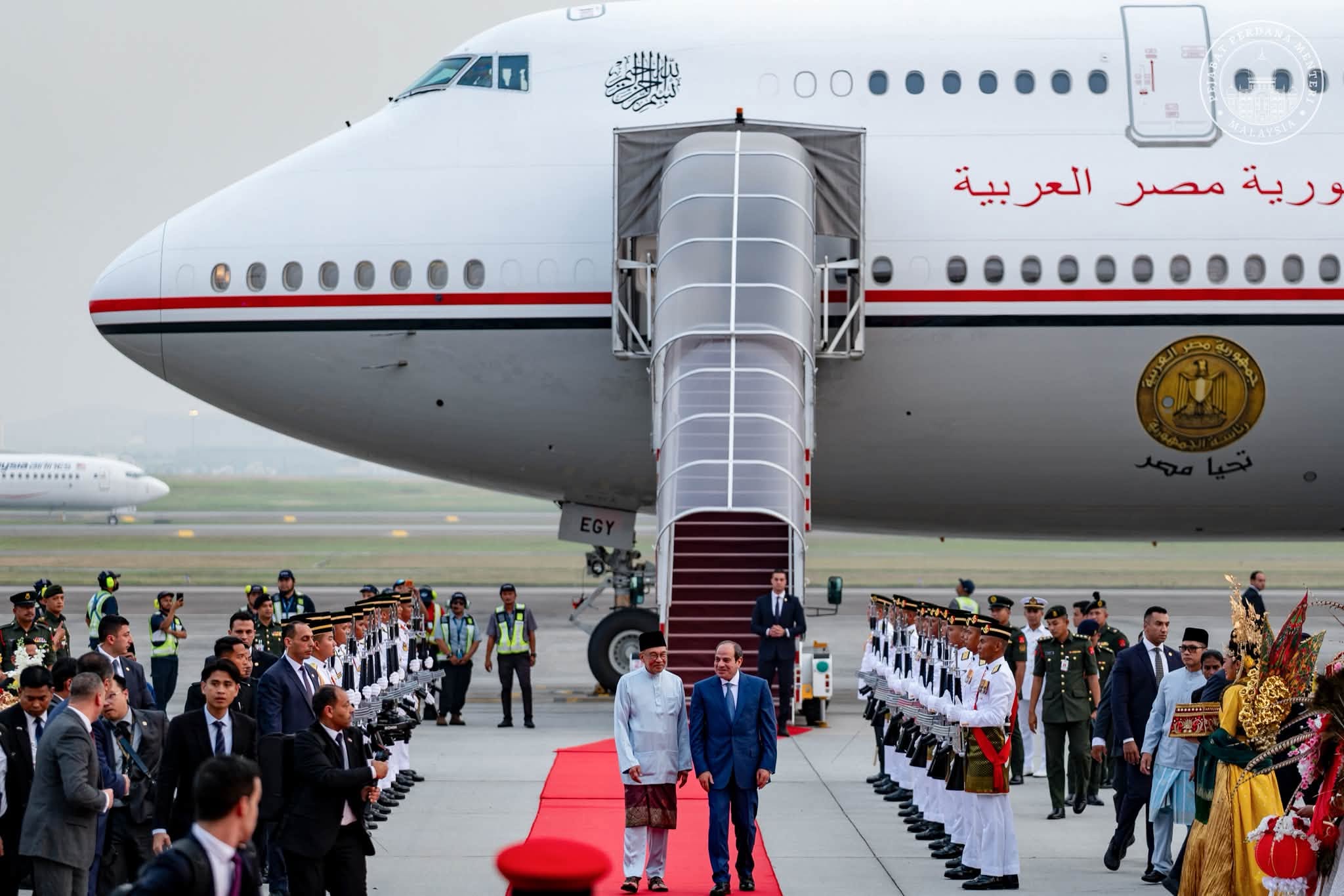 السيسي في ماليزيا ومباحثات ثنائية مرتقبة غدًا بكوالالمبور السيسي في ماليزيا ومباحثات ثنائية مرتقبة غدًا بكوالالمبور