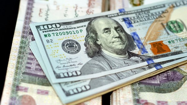سعر الدولار اليوم الخميس 8 أكتوبر 2026 في البنوك المصرية سعر الدولار أمام الجنيه المصري