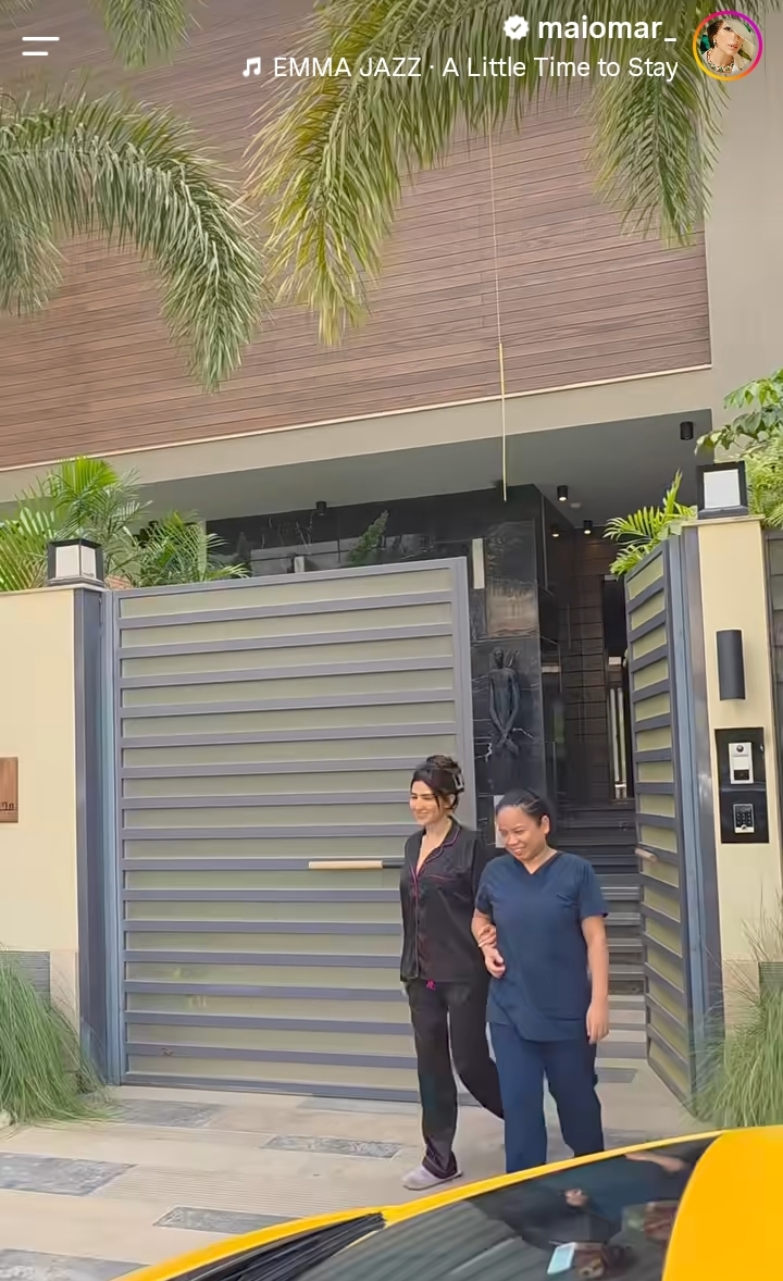 محمد سامي يهدي مي عمر سيارة لامبورجيني في عيد ميلادها محمد سامي يهدي مي عمر سيارة لامبورجيني في عيد ميلادها