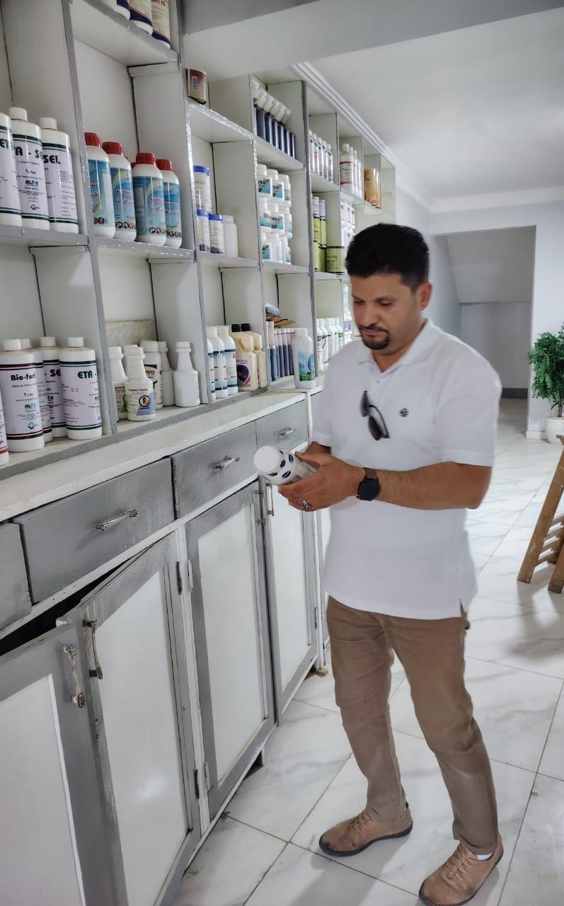 ضبط 2 طن ونصف أعلاف مغشوشة وأدوية منتهية بالفيوم ضبط 2 طن ونصف أعلاف مغشوشة وأدوية منتهية بالفيوم