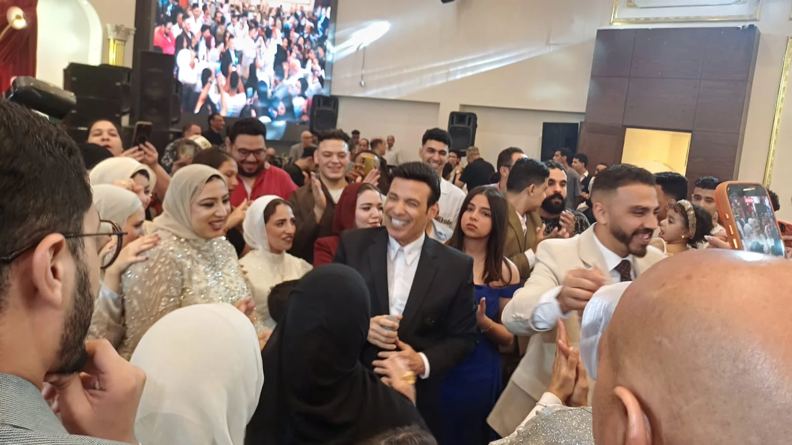 خطوبة نجل الفنان طارق الشيخ (4) خطوبة نجل الفنان طارق الشيخ (4)
