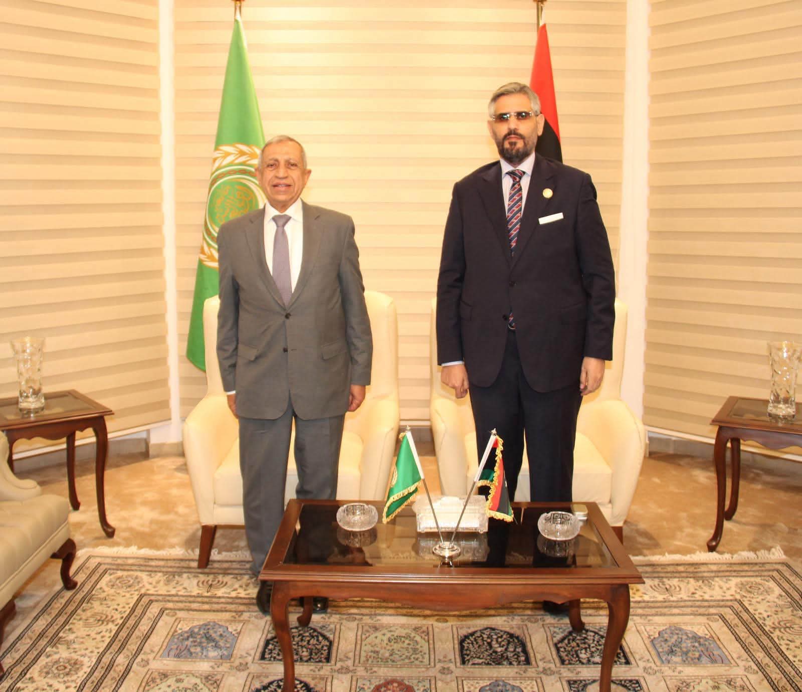 ليبيا والأكاديمية العربية تبحثان تعزيز التعاون العلمي والتقني ليبيا والأكاديمية العربية تبحثان تعزيز التعاون العلمي والتقني