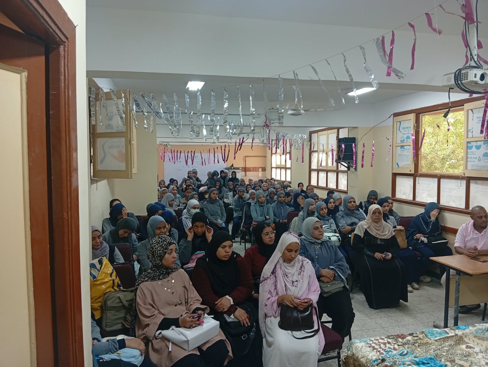 مجمع إعلام قنا يناقش الوعي الصحي لبناء المستقبل