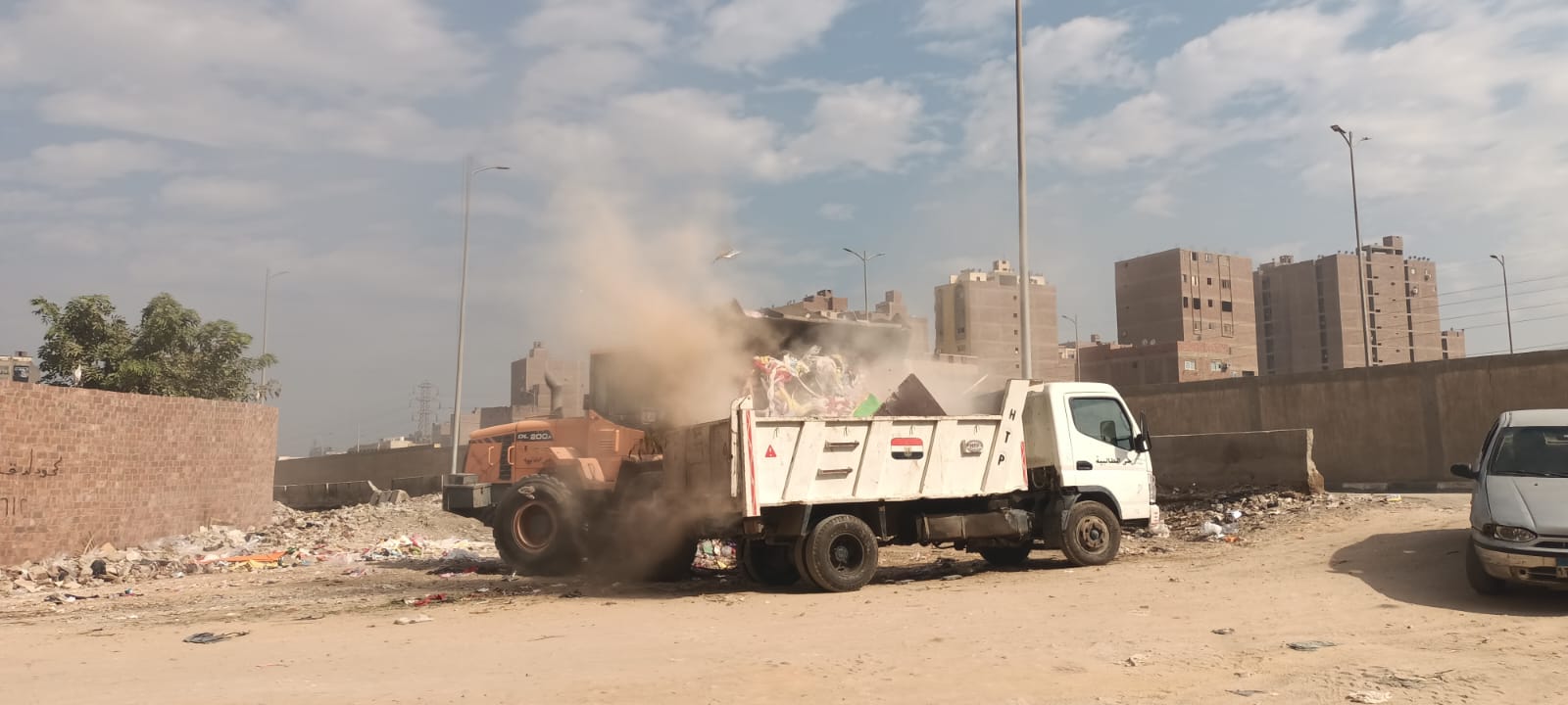 محافظ الجيزة يتابع النظافة والإشغالات بالجيزة والهرم محافظ الجيزة يتابع النظافة والإشغالات بالجيزة والهرم