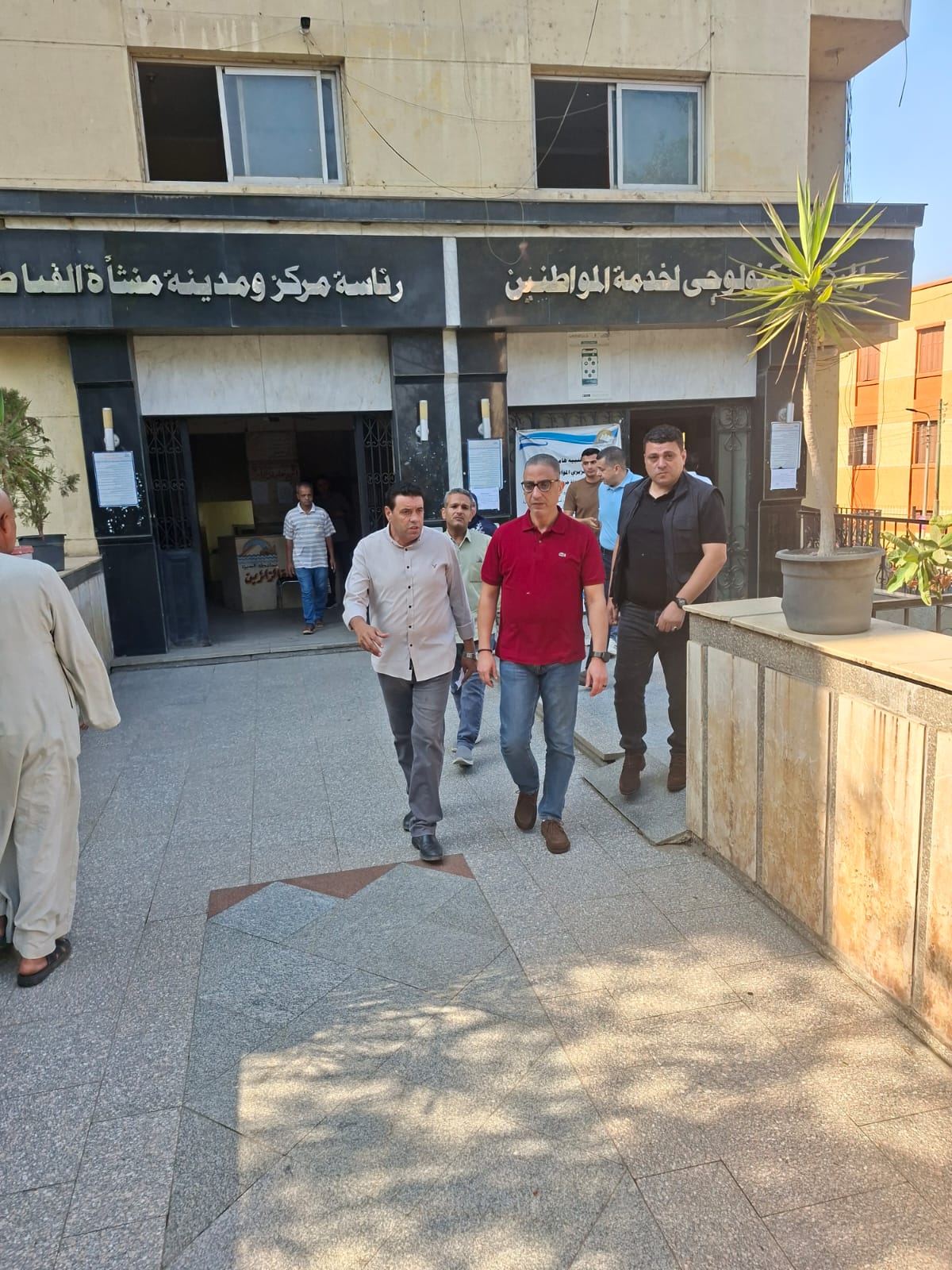محافظ الجيزة يتفقد المركز التكنولوجي بمنشأة القناطر محافظ الجيزة يتفقد المركز التكنولوجي بمنشأة القناطر