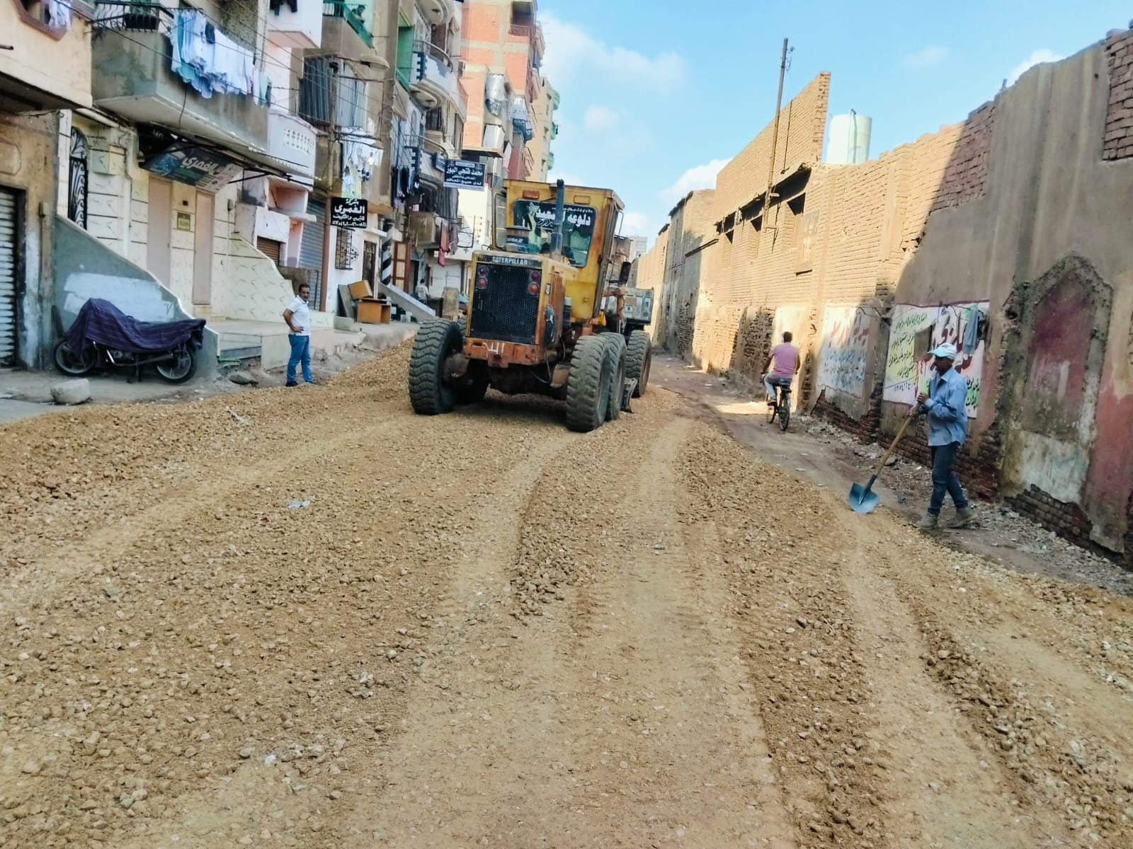 محافظ الدقهلية يتابع تطوير ورصف شوارع ميت غمر محافظ الدقهلية يتابع تطوير ورصف شوارع ميت غمر