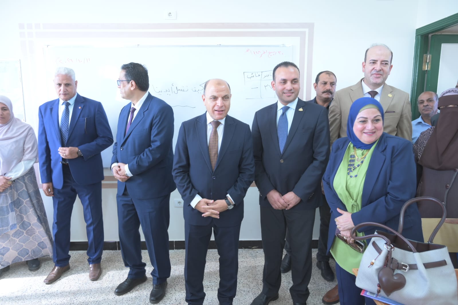 محافظ الغربية يفتتح مدرسة مصطفى درويش الابتدائية بالمحلة محافظ الغربية يفتتح مدرسة مصطفى درويش الابتدائية بالمحلة