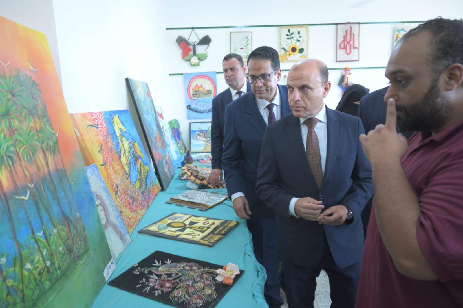 محافظ الغربية يفتتح مدرسة مصطفى درويش الابتدائية بالمحلة محافظ الغربية يفتتح مدرسة مصطفى درويش الابتدائية بالمحلة