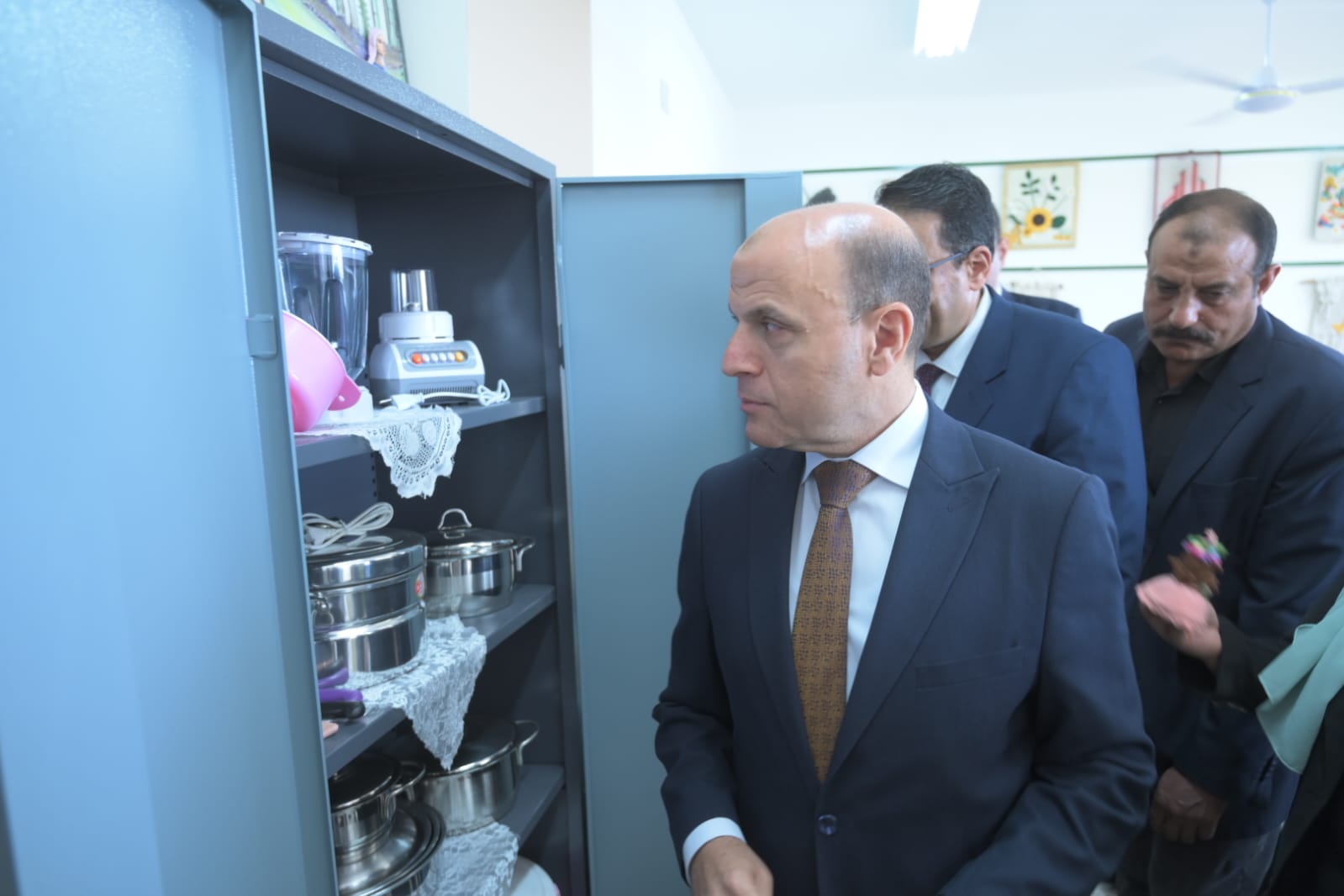 محافظ الغربية يفتتح مدرسة مصطفى درويش الابتدائية بالمحلة محافظ الغربية يفتتح مدرسة مصطفى درويش الابتدائية بالمحلة